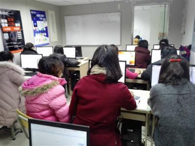 零基礎(chǔ)學(xué)電腦辦公，僅需數(shù)月即可轉(zhuǎn)崗文職——高效計算機技術(shù)培訓(xùn)指南